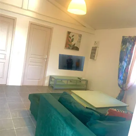 Les Durands Дом отдыха *